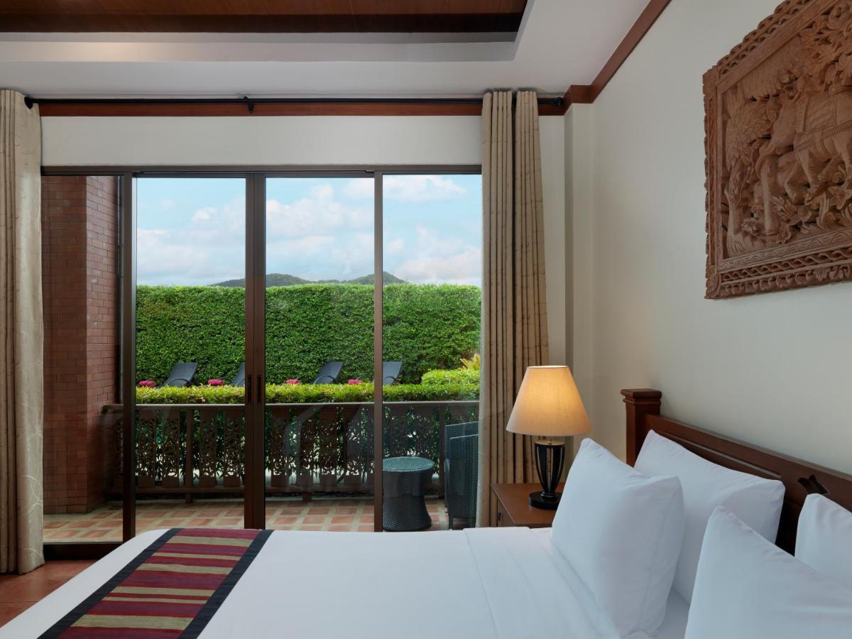 Sun Hill Hotel Patong Luaran gambar
