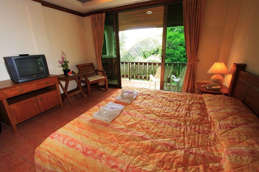 Sun Hill Hotel Patong Luaran gambar