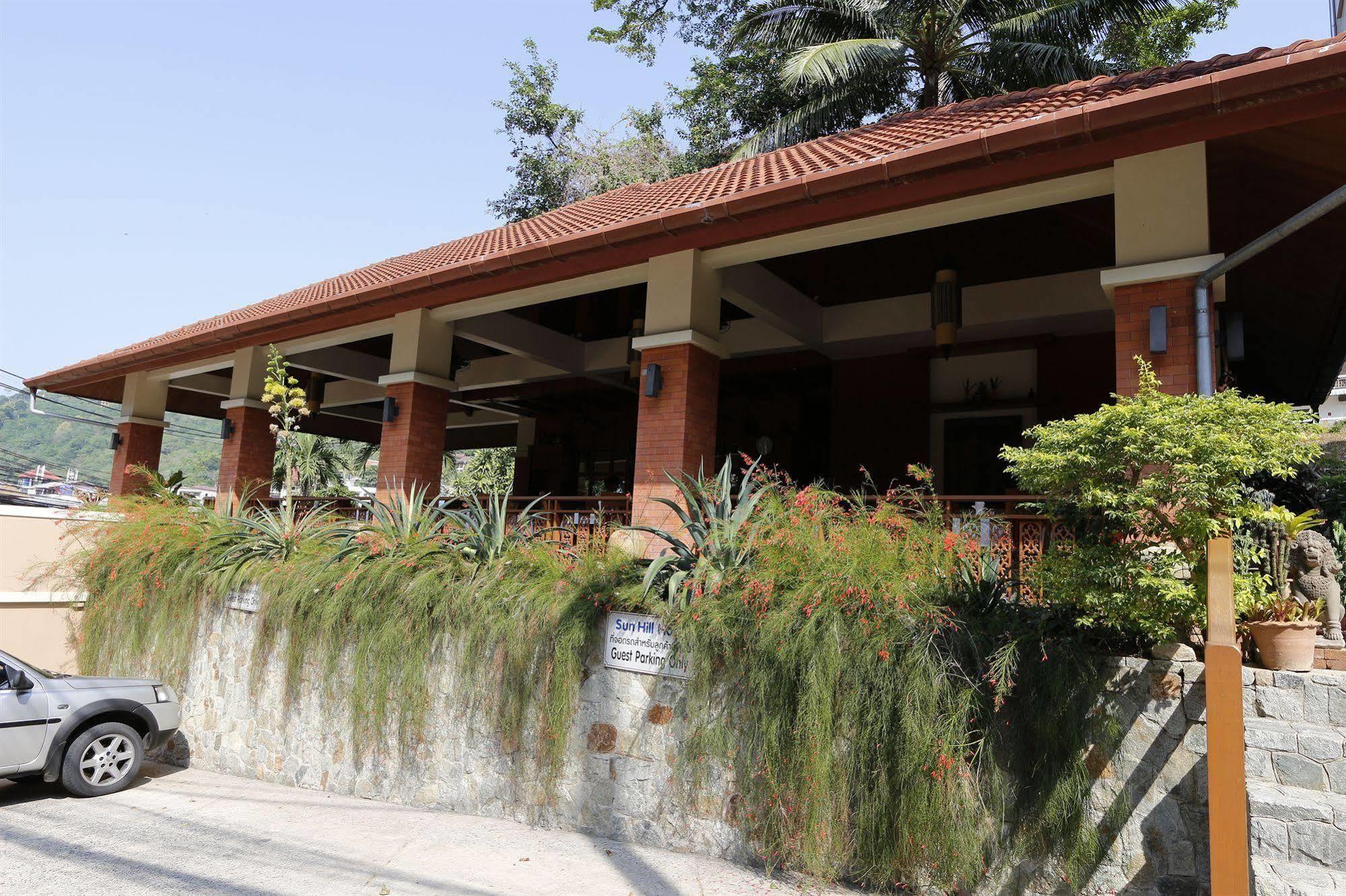 Sun Hill Hotel Patong Luaran gambar