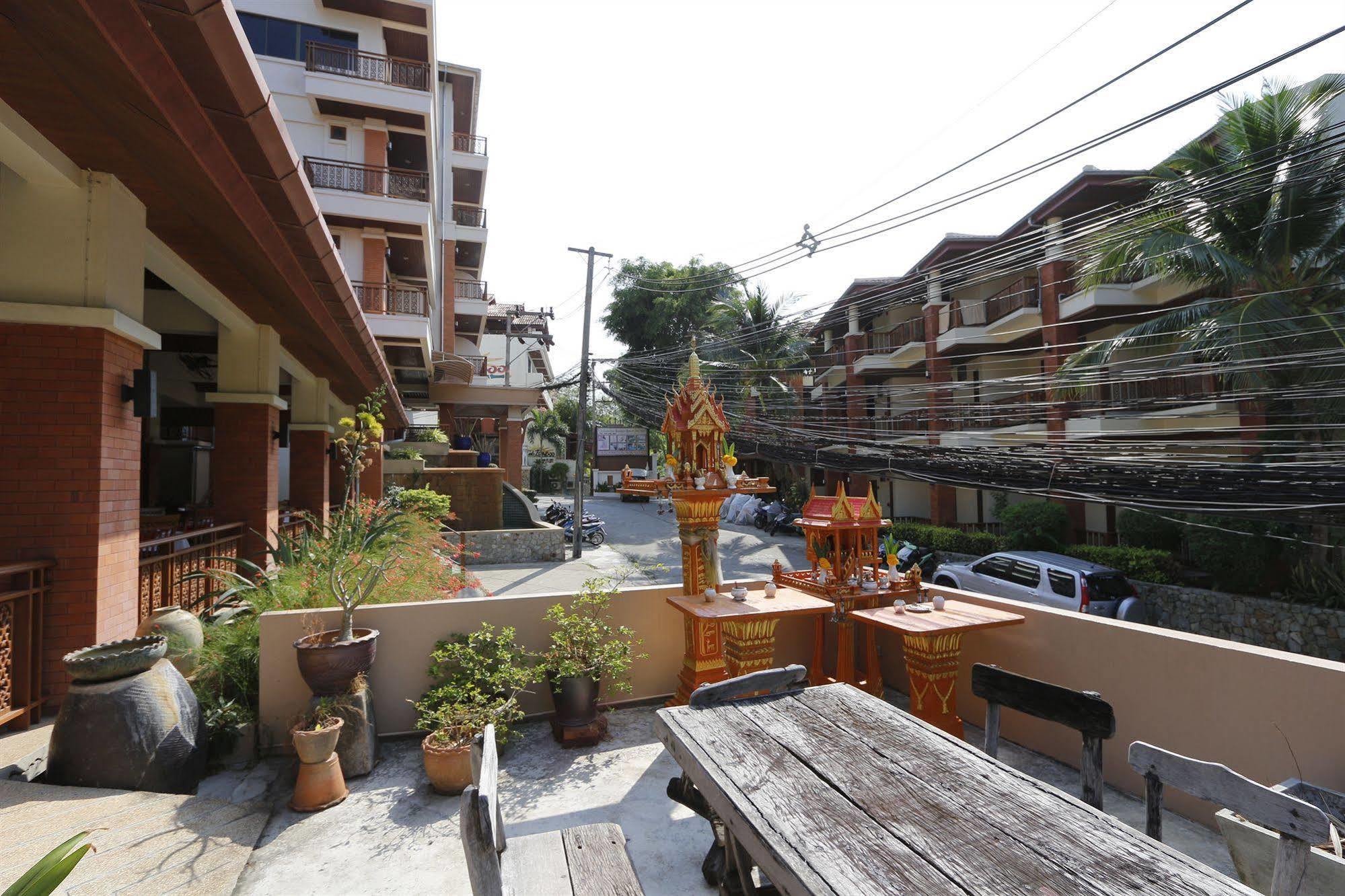 Sun Hill Hotel Patong Luaran gambar