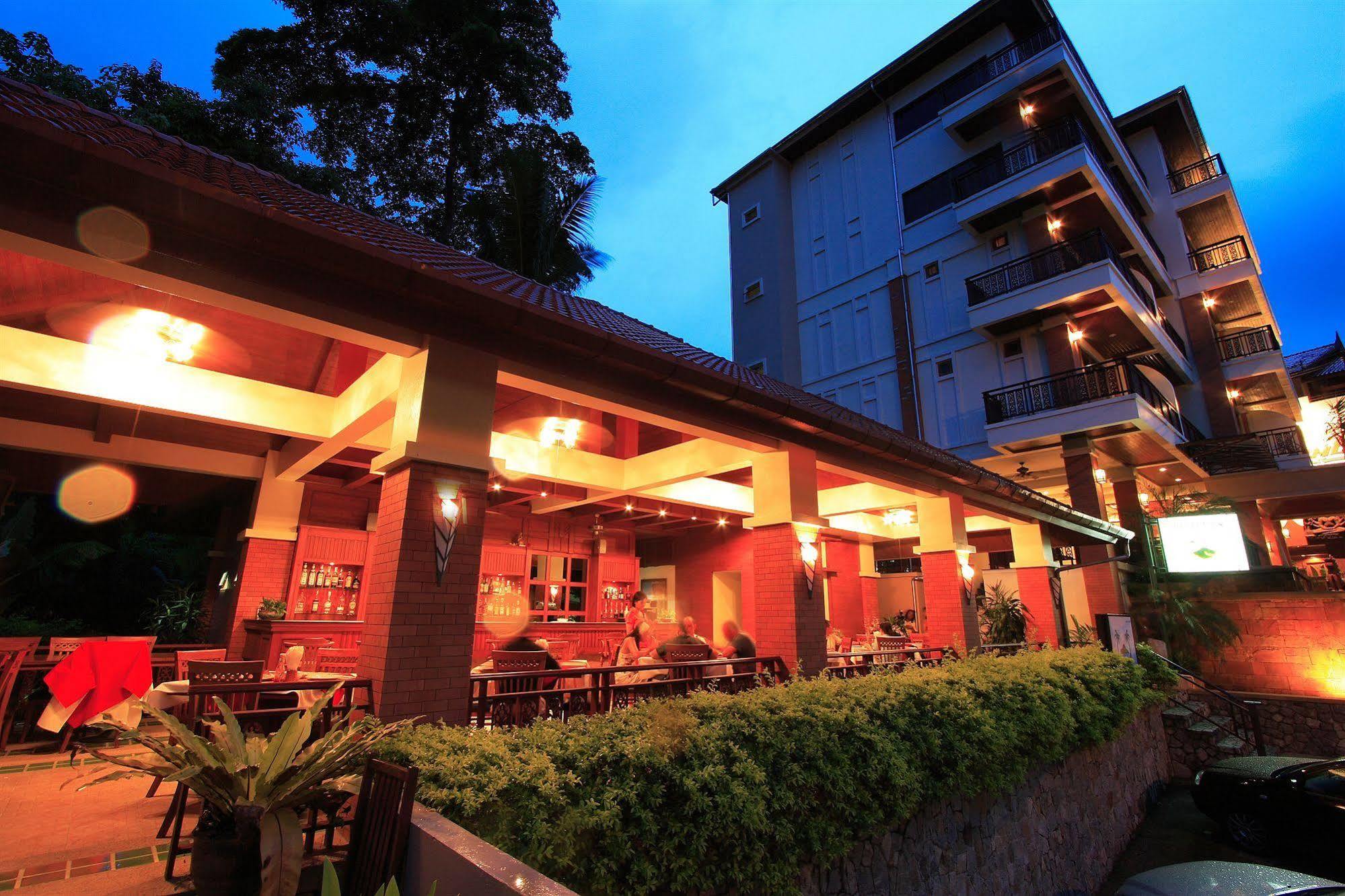 Sun Hill Hotel Patong Luaran gambar