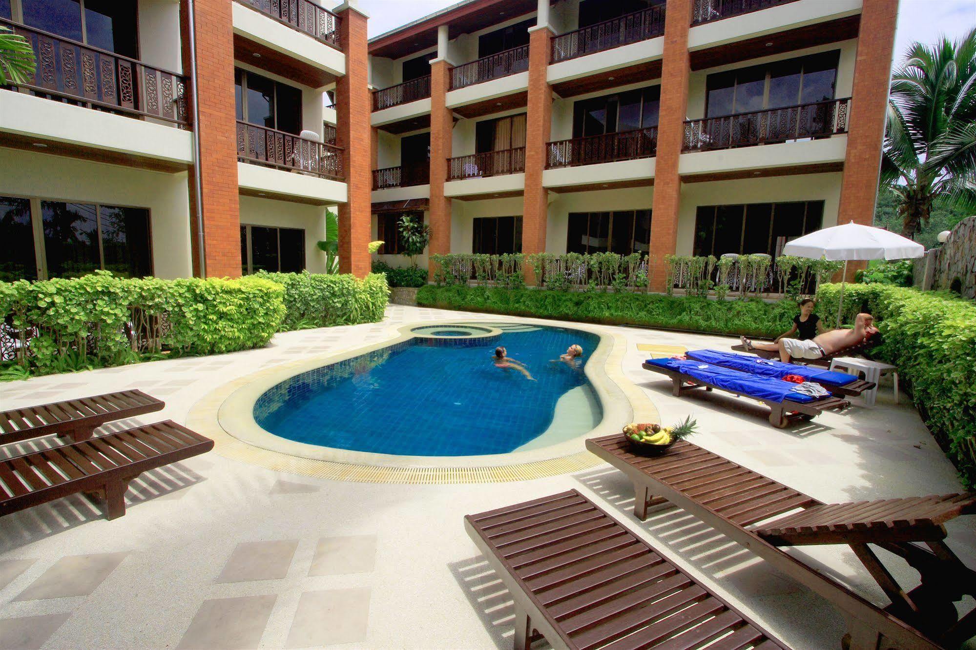 Sun Hill Hotel Patong Luaran gambar