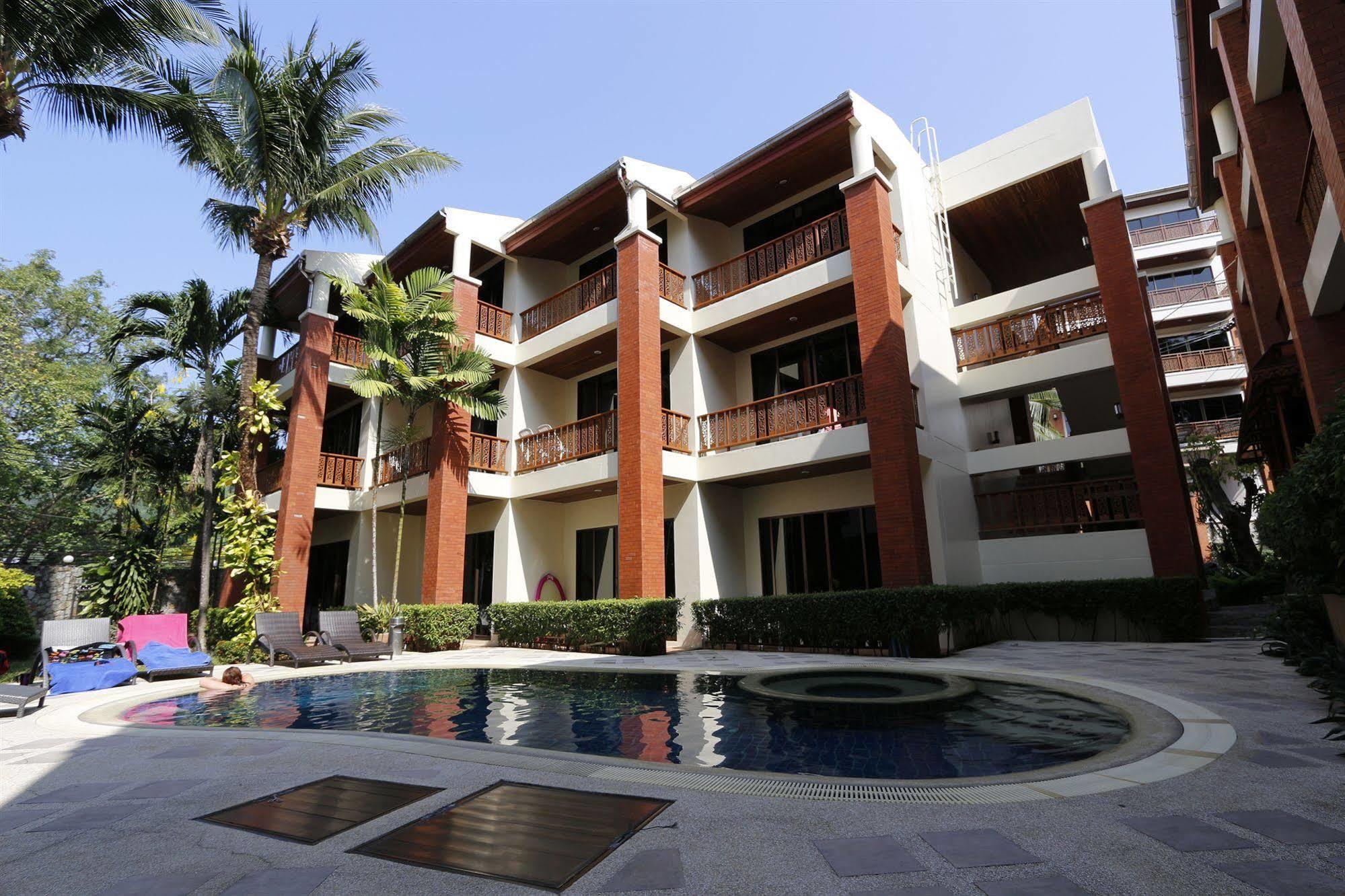 Sun Hill Hotel Patong Luaran gambar