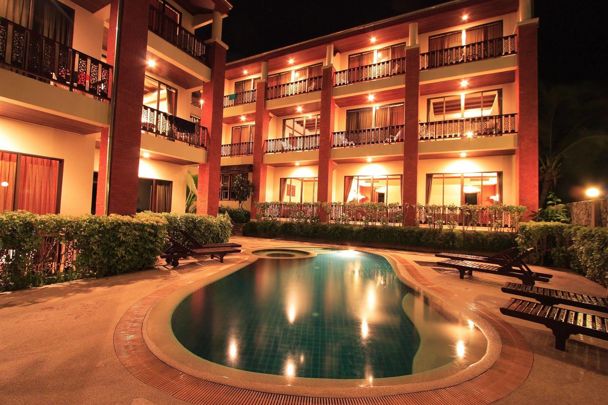Sun Hill Hotel Patong Luaran gambar